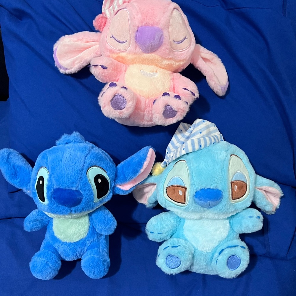 ⭐️ Plushie Mix – 3 Styles ⭐️